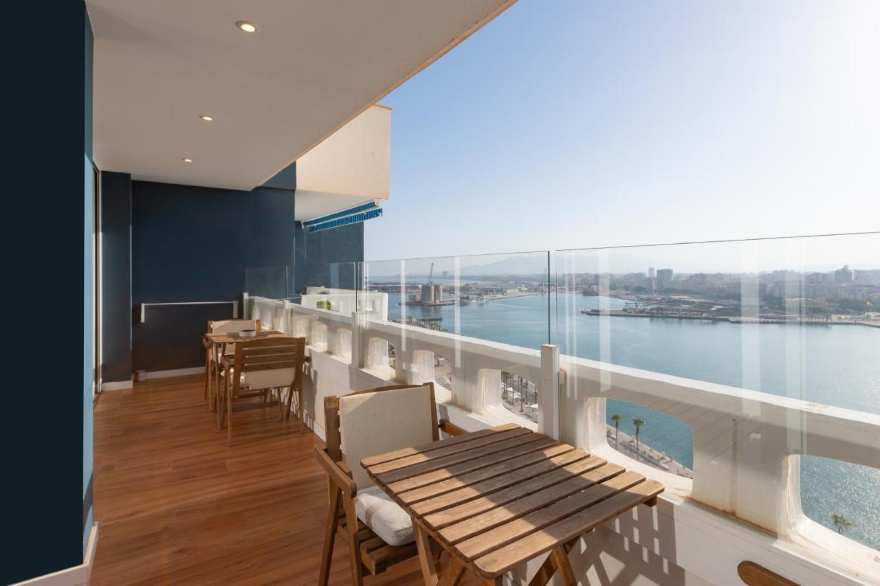 Luxury Beach/Port Apartment Малага Экстерьер фото